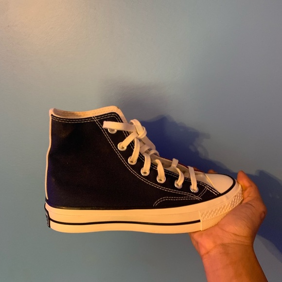 Never worn. Half brown half blue - Picture 2 of 3